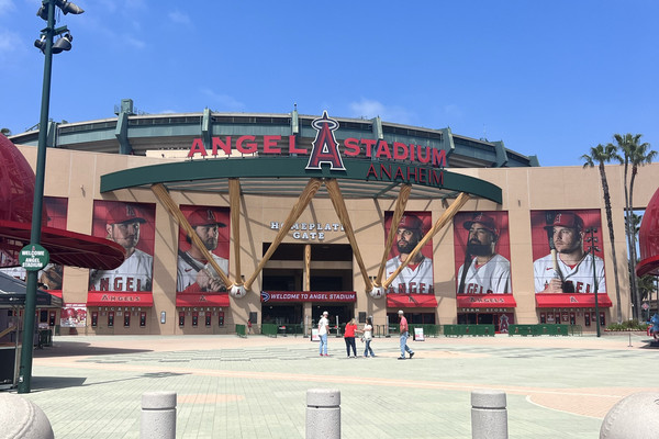 アナハイム】エンゼルススタジアム | Trip.com アナハイム