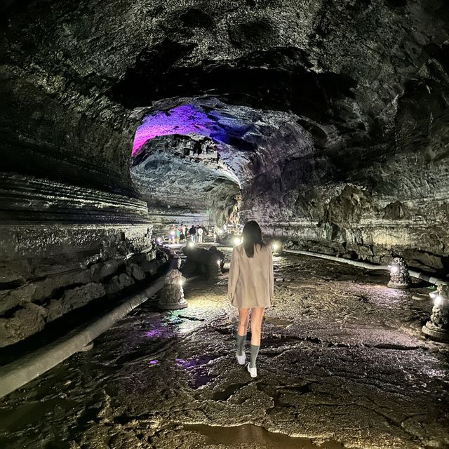 24h in Jeju - manjanggul lava tube cave 