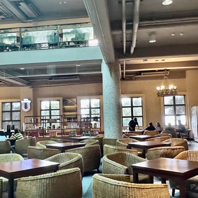 宜蘭頭城鎮（伯朗城堡咖啡館）值得推薦大家