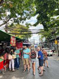 《曼谷JJ Market翟道翟市場》