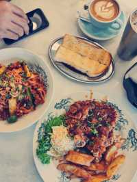Guan's Cafe