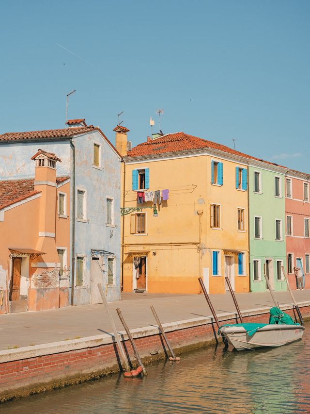 【イタリア】ベネチアから日帰りで行けるカラフルな島が可愛すぎた！