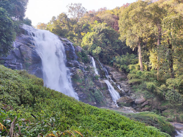 ชมน้ำตกสวยอันดับต้นๆในจังหวัดเชียงใหม่ ⛰️⛰️⛰️