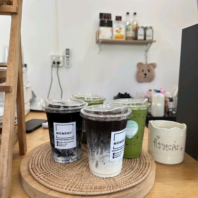Moment cafe