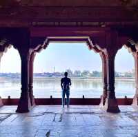 😍 Visiting the majestic Agra Red Fort ♥️