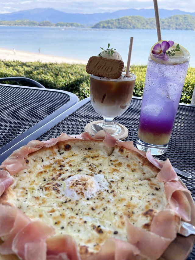 【福岡カフェ】糸島の海を見ながらランチやスイーツを食べられるお店✨