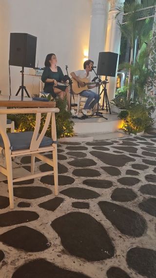 #greekecusine #seminyak #live music #localguides 