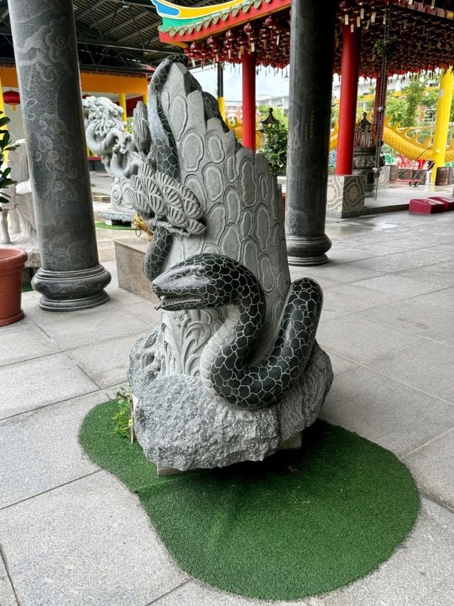 Exploring Miri Tua Pek Kong Temple