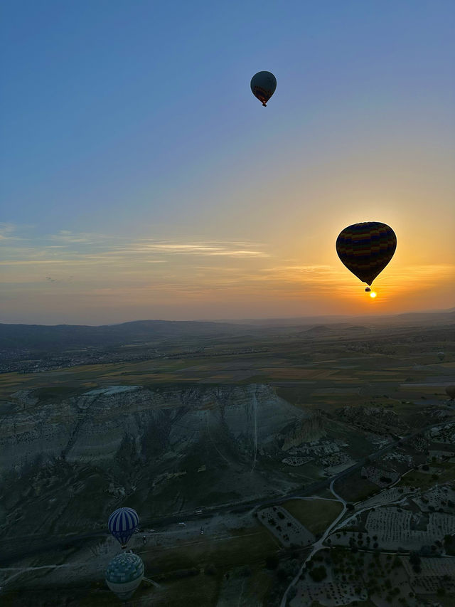 土耳其卡帕多奇亞 Cappadocia 熱氣球升空日出之旅