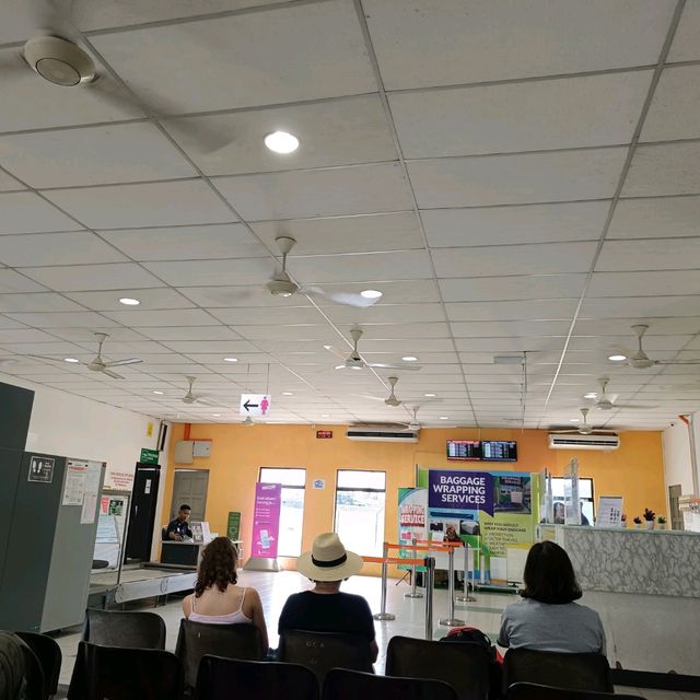 Lahad Datu Airport 拿笃小机场