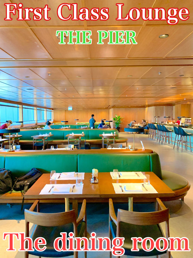 香港　香港観光　First Class LoungeのThe dining roomはもうレストランだぞ！