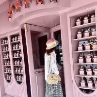 泰國🇹🇭曼谷 超夢幻粉紅咖啡廳 - The Cassette Coffee Bar