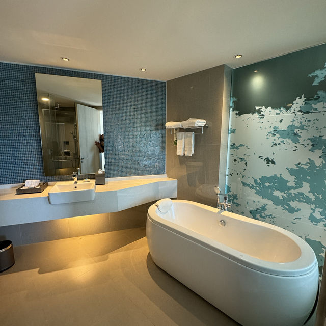 โรงแรมน่านอน เซ็นทารา ไลฟ์ มาริส รีสอร์ท จอมเทียน 