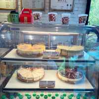 Fat Bamboo Cafe: A Refreshing Gem in Putuo village Kulai