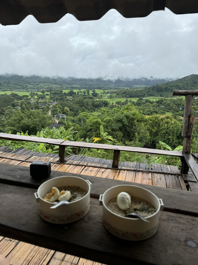 ที่พักเมืองคอง | เชียงใหม่ 🏡⛰️🌧️🌿