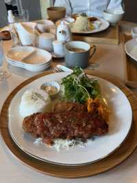 【群馬/みなかみ町】カツレツ厨房＋お茶バー？！