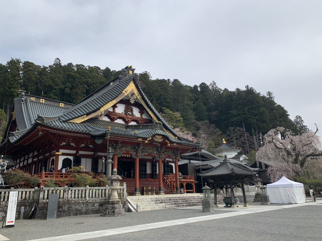 身延山　久遠寺