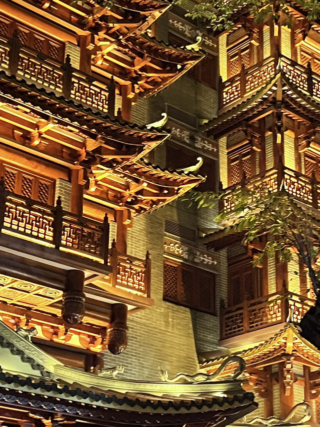 日夜景观の大佛寺 (广州) / Day and night view of the Big Buddha Temple (Guangzhou)