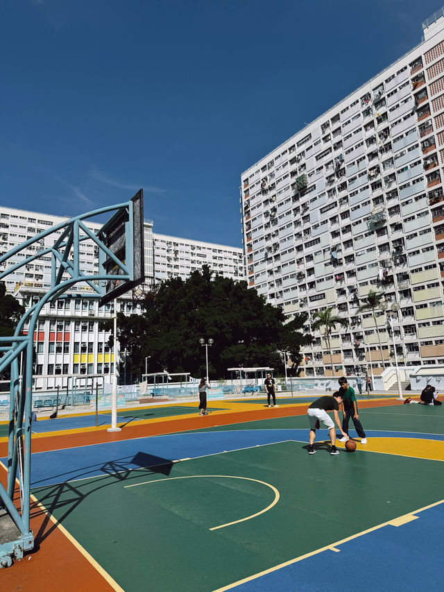 จับภาพความสดใสที่ Choi Hung Car Park!