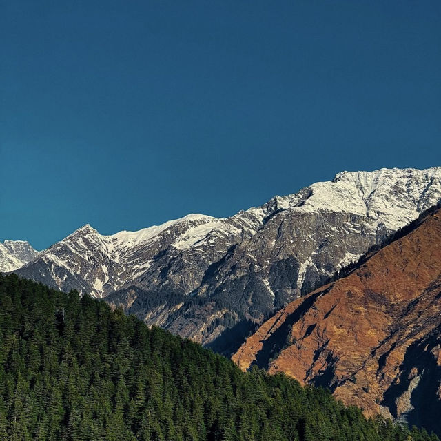 The Majestic Mountains of Himachal Pradesh 🏞️✨