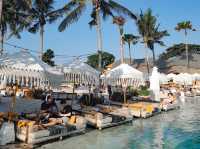 Mari Beach Club