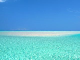 【鹿兒島・與論島】距離天堂最近的海灘！？絕景「百合濱」