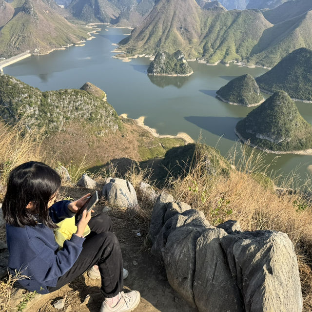 9살 딸과 함께 검룡산에 오르다