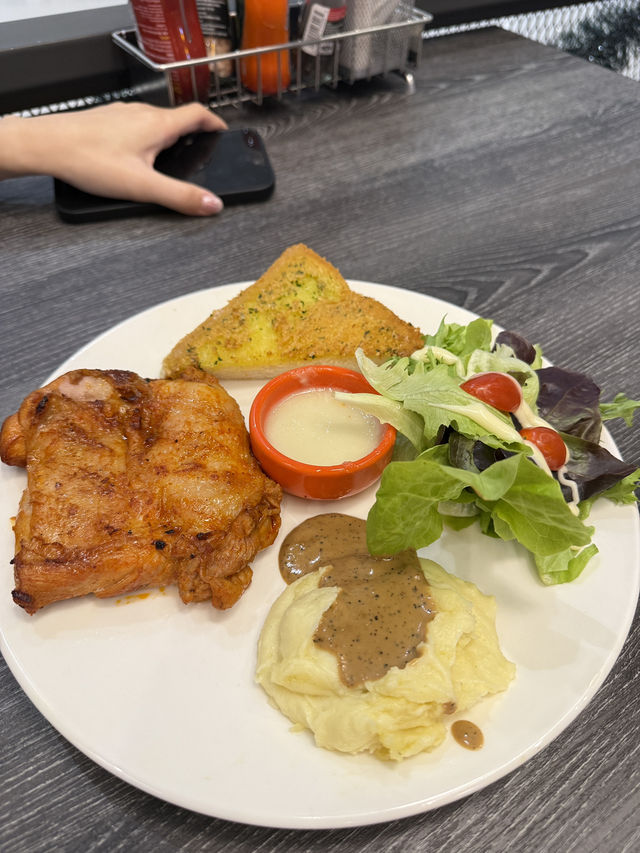 The steak and more ร้านสเต็กเปิดใหม่
