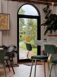 A Charming Coffee Haven in the Heart of Takuapa
