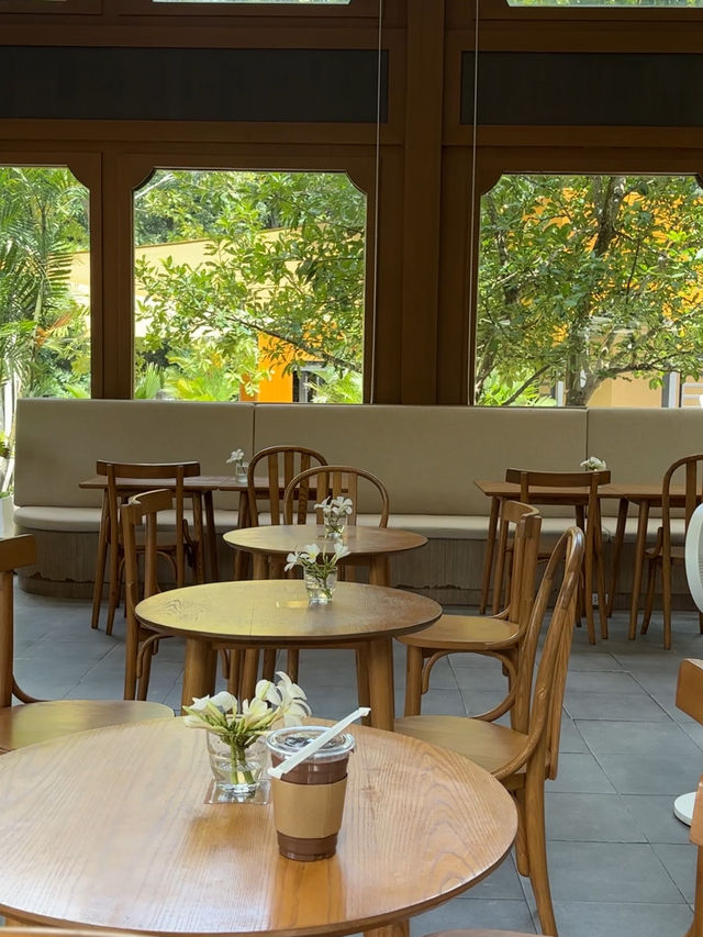 Home coming cafe คาเฟ่ในปั๊ม ทำอย่างถึง ที่สุราษฎร์