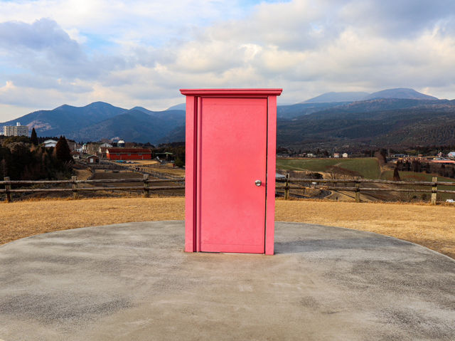 【宮崎県】 霧島連山の麓に広がる大自然の観光牧場『高千穂牧場』