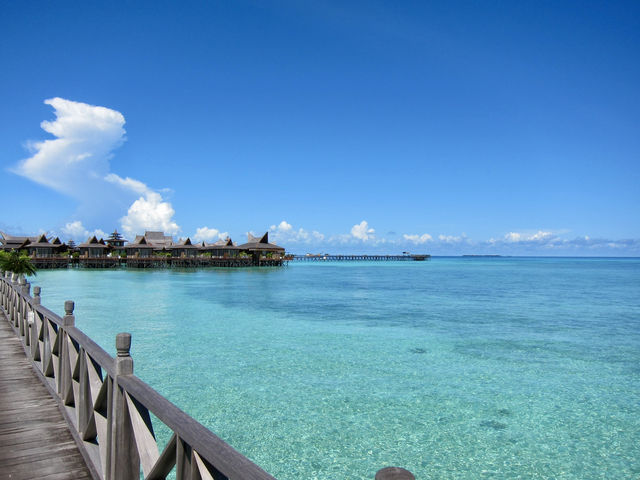 Luxury Meets Nature in the Heart of the Celebes Sea: Mabul Water Bungalows