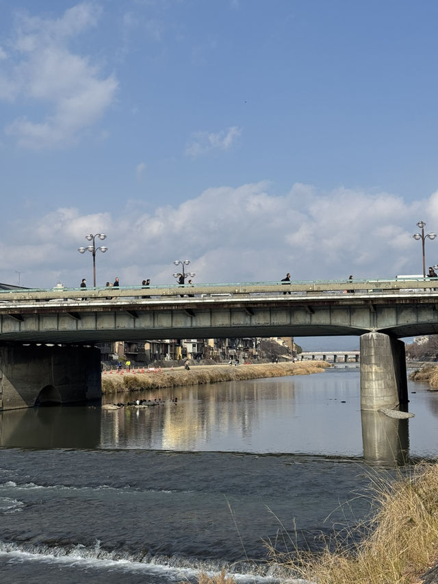A perfect relaxing place, Kamo River in Kyoto