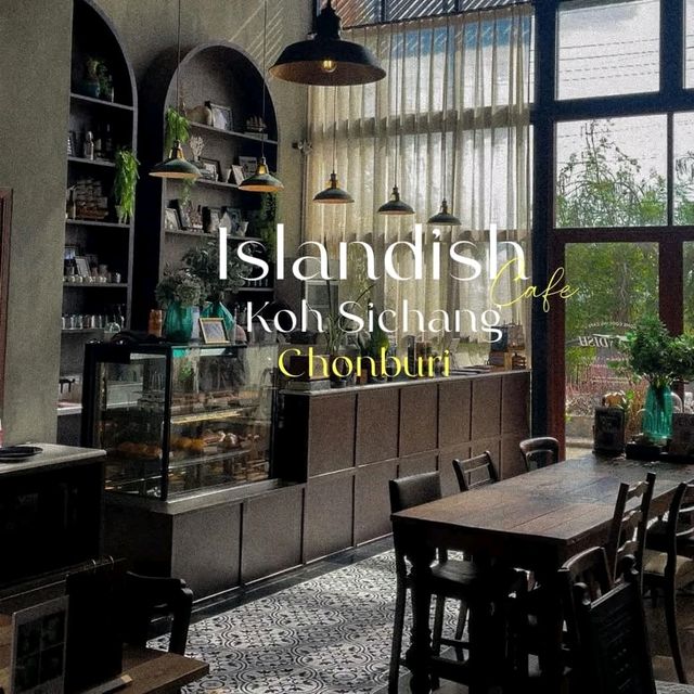 Islandish cafe 
