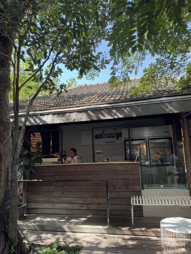 ร้านอาหารกาญจนบุรี 💕