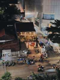 WALTIE’S ROOFTOP CAFE