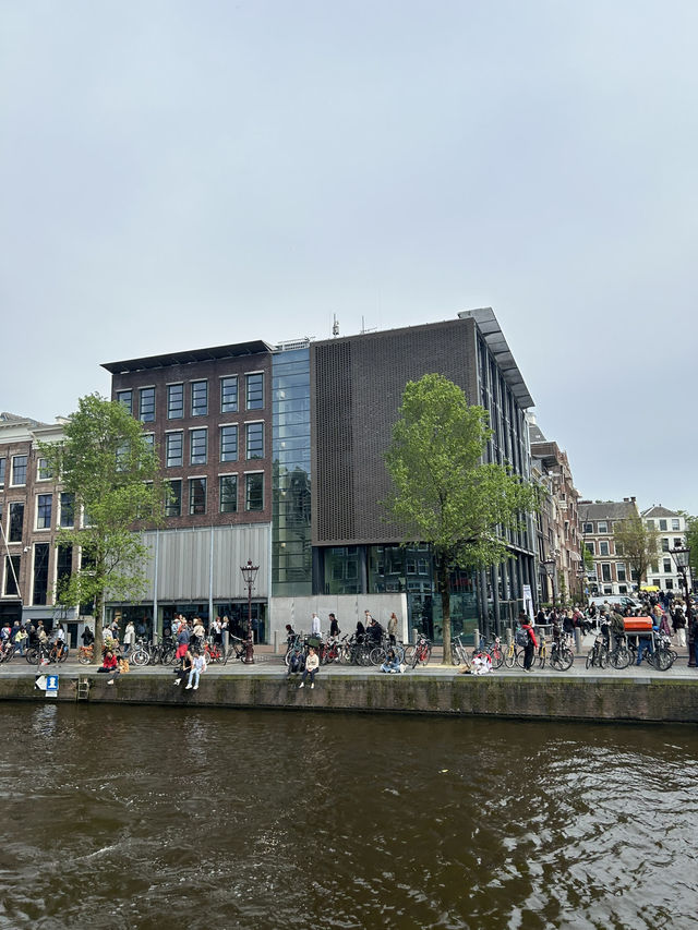 How to Explore Amsterdam in a Day