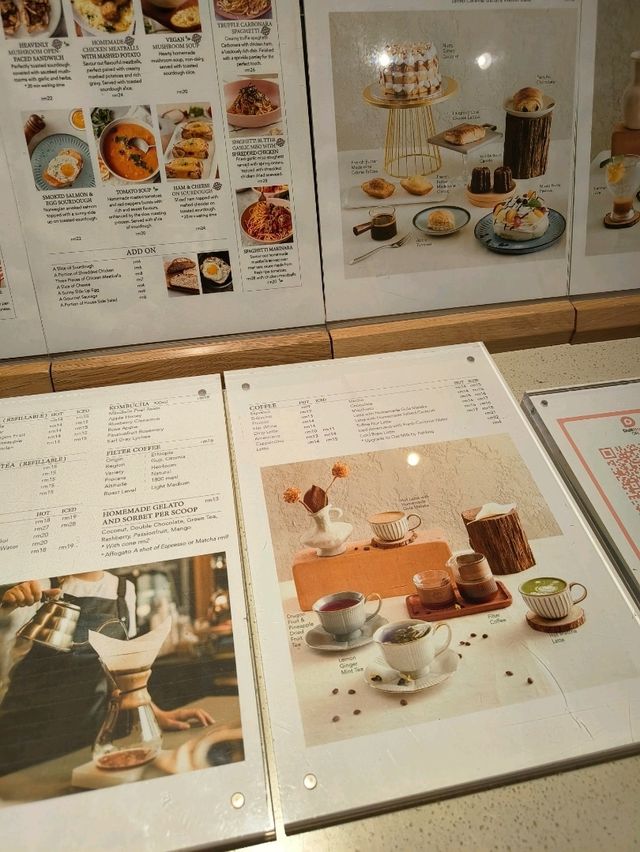 A Beautiful Solo Café Retreat