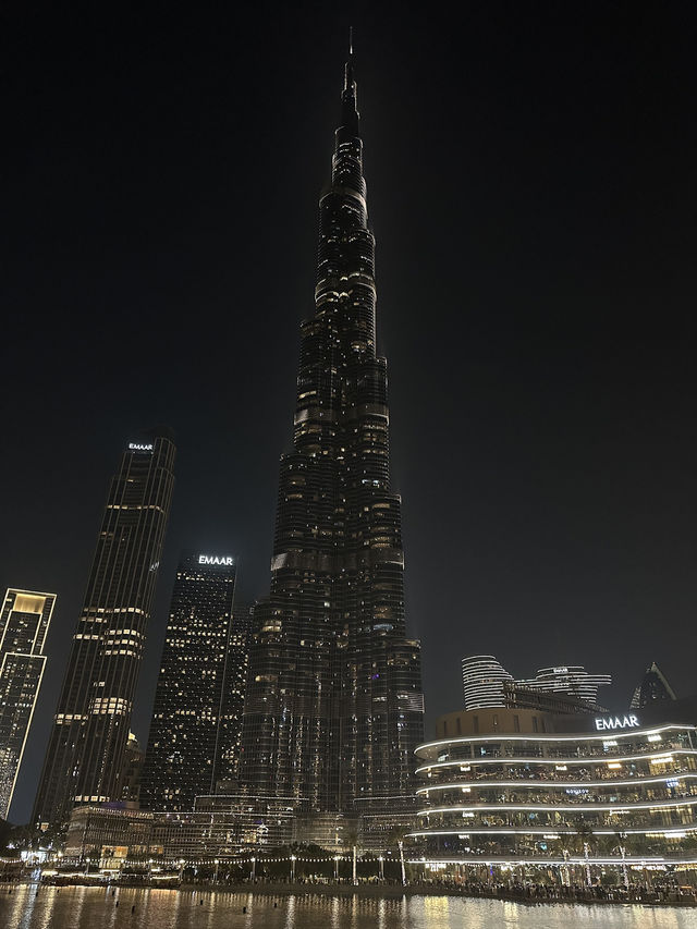 Dubai Delights: 2 Days of Iconic Sights and Thrills