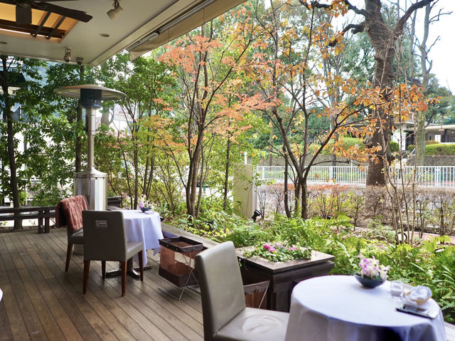 Elegant Café Experience at Ginza West Aoyama Garden