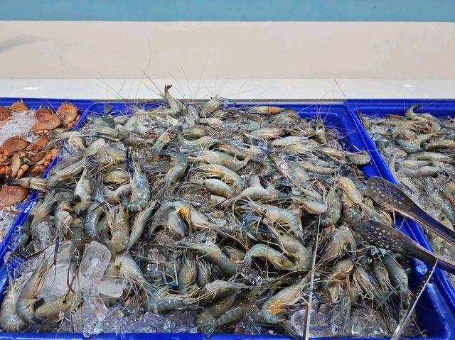 บุฟเฟ่ต์อาหารทะเลเปิดใหม่ ในเมืองสุรินทร์