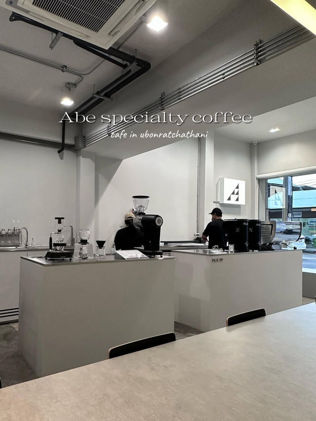 Abe specialty coffee : คาเฟ่สุดเท่เมืองอุบล☕️