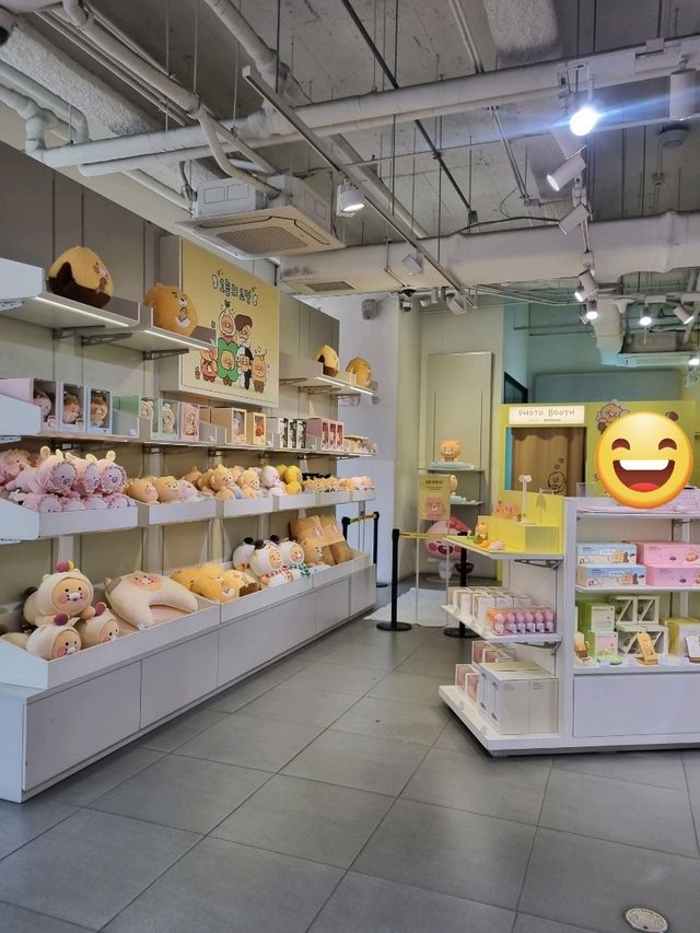 카카오프렌즈 홍대 플래그십 스토어