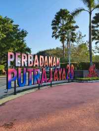 A Charming Lakeside Garden in Putrajaya
