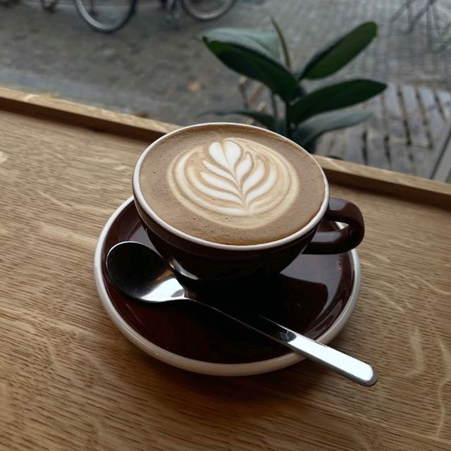 A brilliant spot for coffee & bite