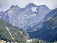 Hiking to Oeschinensee: Switzerland’s Hidden Alpine Paradise