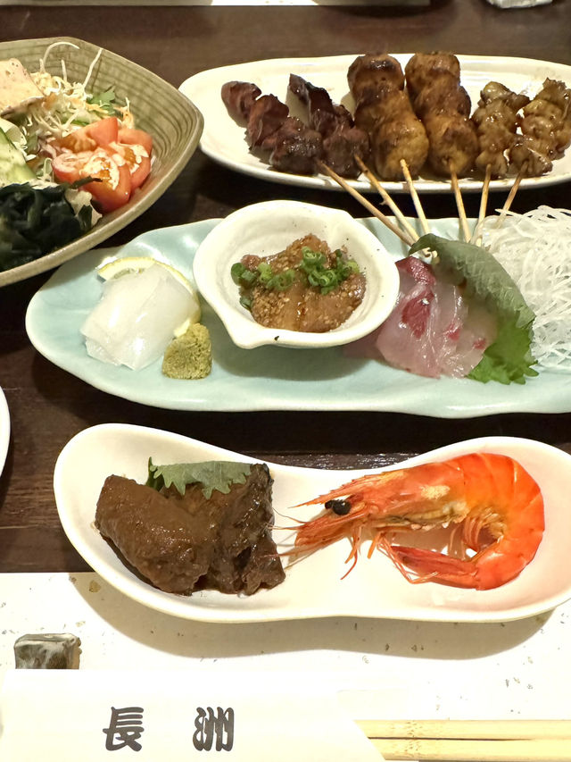 【北九州グルメ】リーズナブルで和から洋までメニューが多い居酒屋🥢