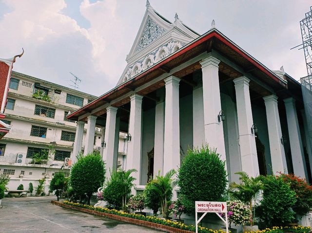 泰國曼谷市中心唐人街老城區古跡寺廟老建築市場一日遊行程，適合打卡拍照📸