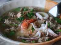  ข้าวต้มเจ๊เตียง