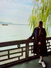 A 4-Hour Journey Around West Lake on foot